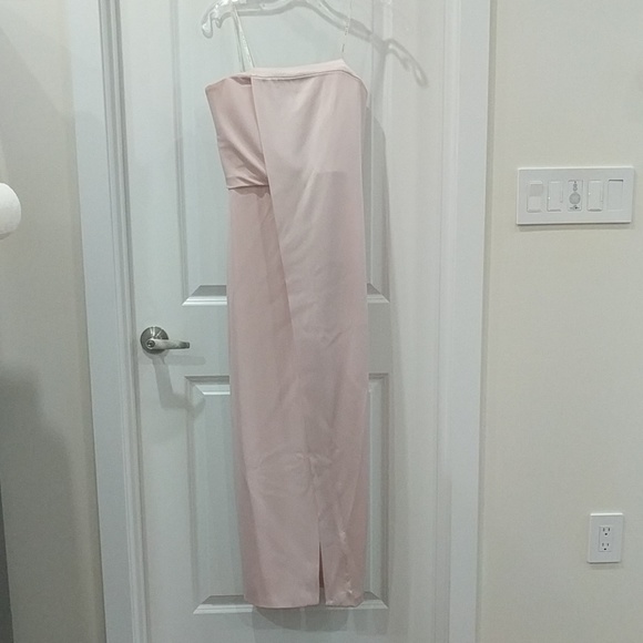 Halston Heritage Dresses & Skirts - Halston Heritage Strapless Light Pink Gown size 4